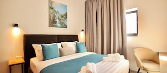 Azura Boutique Hotel