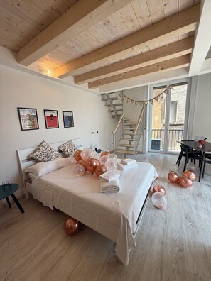 3 camere, ferro/asse da stiro, Wi-Fi, lenzuola