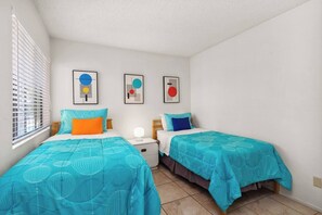 3 chambres, bureau, fer et planche à repasser, Wi-Fi gratuit