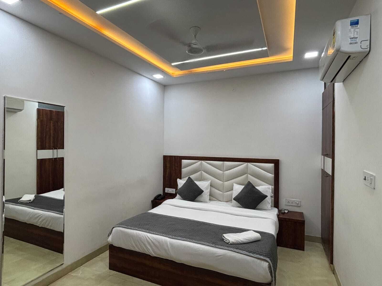 Deluxe Room | Free WiFi