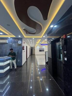 Reception - Hotel Ganga Palace (Agra)