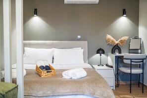 1 bedroom, iron/ironing board, free WiFi