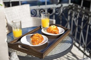 Breakfast meal - Villa Sokol- luxurious apartment Sokol 1 in Opatija center (Opatija)