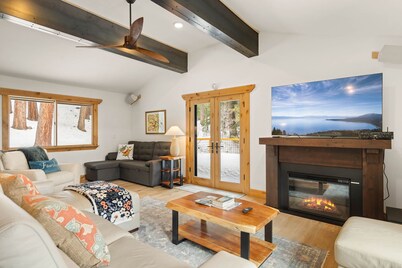 Sugar Pine Tahoe Lodge