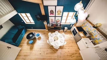 Appartement Duplex Deluxe | Matelas mémoire de forme, fer et planche à repasser, Wi-Fi gratuit