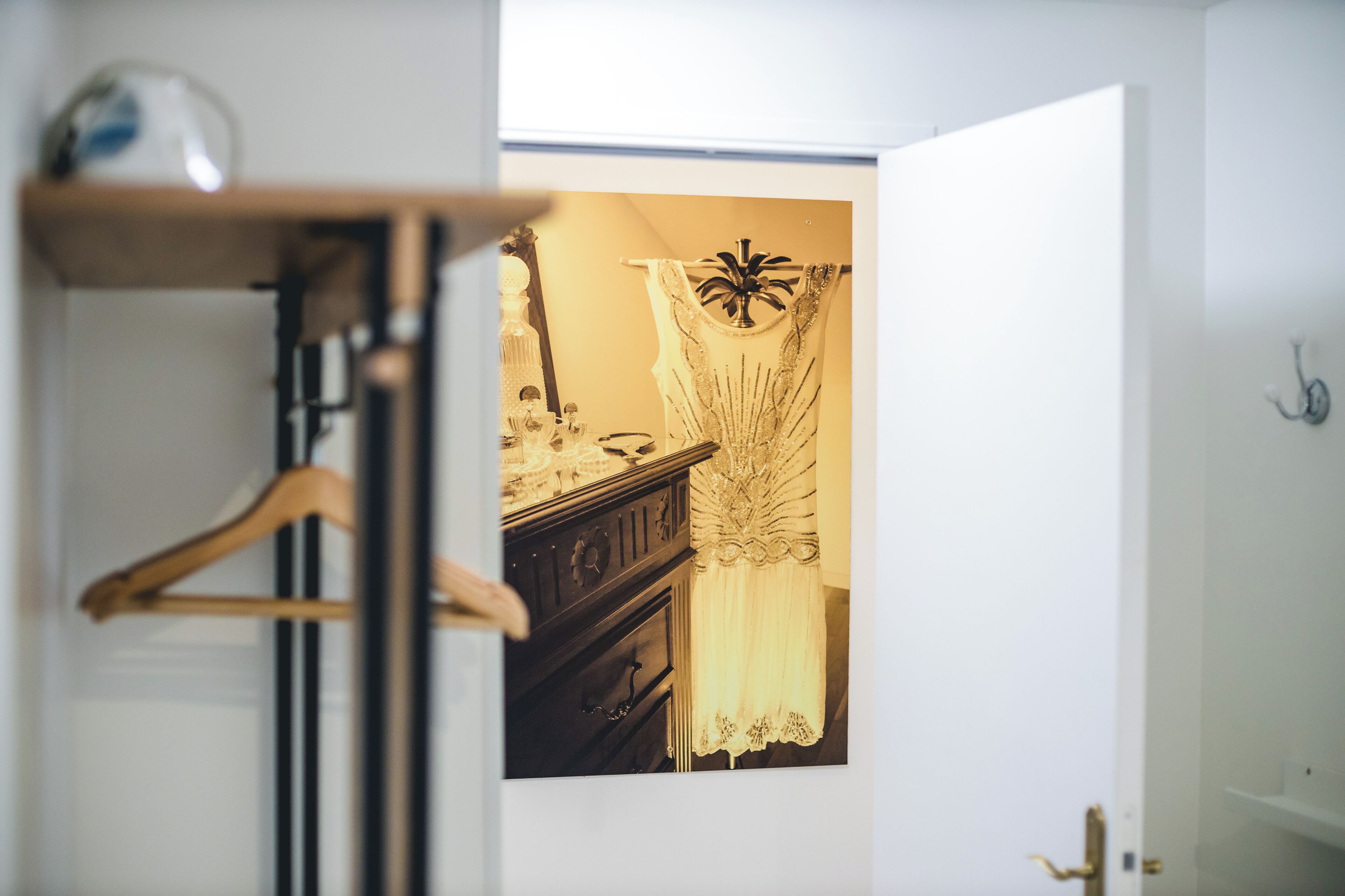 ห้องดีลักซ์สวีท | เครื่องนอนป้องกันสารก่อภูมิแพ้, เตารีด/โต๊ะรีดผ้า, Wi-Fi ฟรี