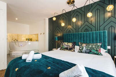 Les Précieuses Suites & Spa I