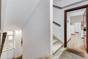 Interior - Trastevere Lovely House - Historic Charm and Modern Comfort in the Heart of Rome (Roma)