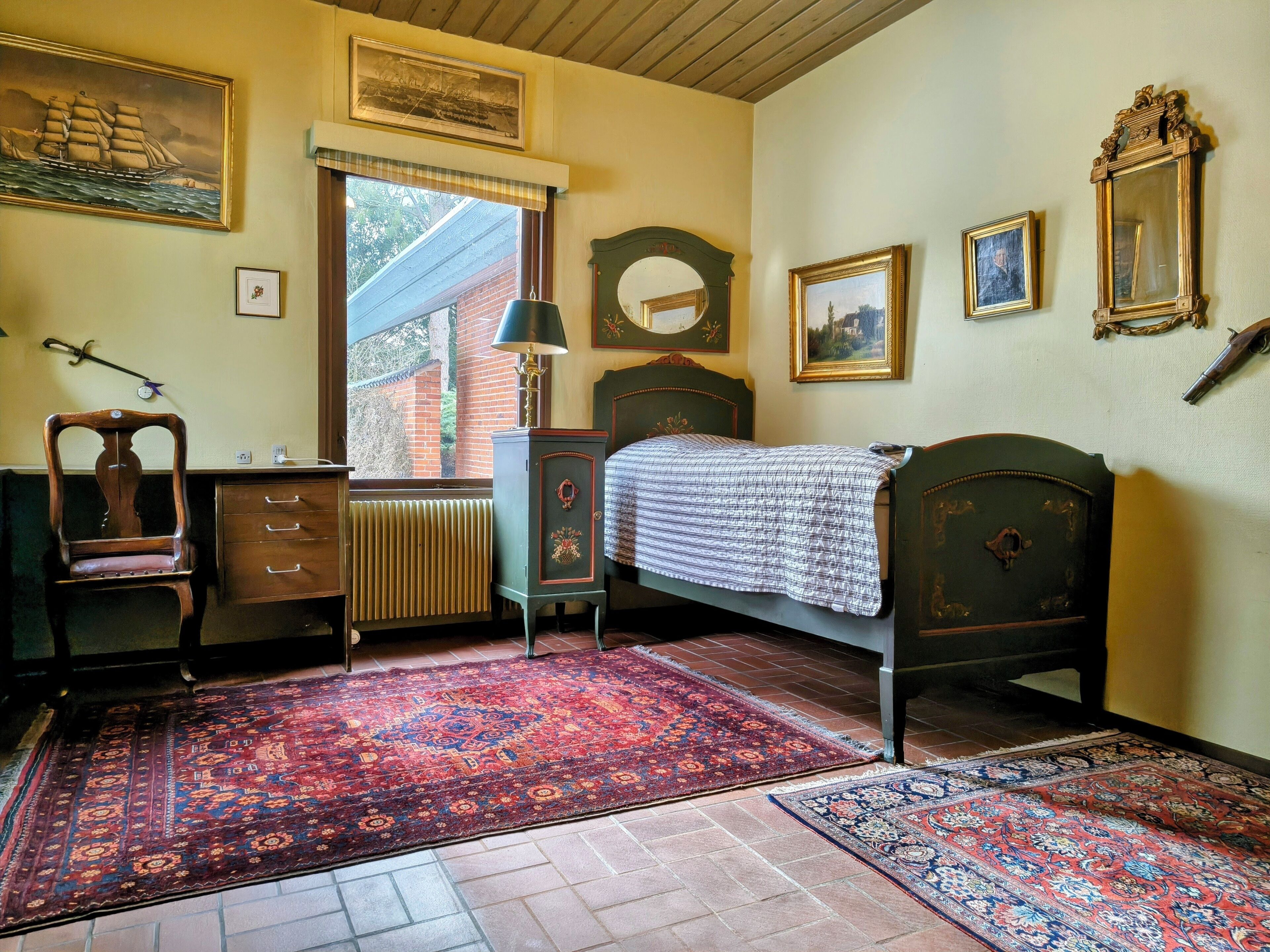 Business Single Room