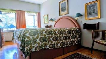 Deluxe Double Room, Courtyard View