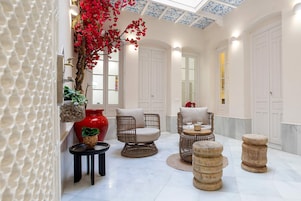 Apartment (2 Bedrooms) | Terrace/patio