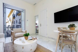 Apartamento (1 Bedroom) | Opções para refeição no quarto