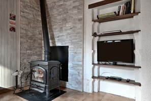 Interior - Gîte Decauville – "Au jardin fleuri" (Bonac-Irazein)