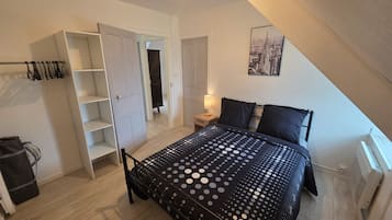 2 soverom, strykejern/-brett, wi-fi og sengetøy