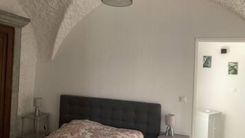 Een strijkplank/strijkijzer, wifi