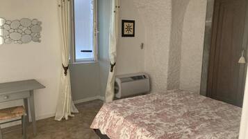 熨斗/熨衣板、WiFi