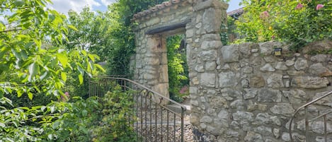 Jardines del alojamiento