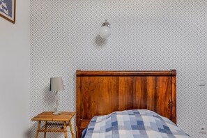 Fer et planche à repasser, Wi-Fi, draps fournis