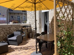 Restauration en plein air