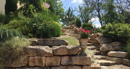 Bed and Breakfast 'Maison D'hotes Dolce Vita' with Mountain View, Shared Pool and Wi-Fi