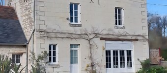 Bed and Breakfast 'Les Sept Arpents' with Shared Garden and Wi-Fi