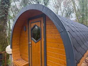 Exterior detail - Tiny Home La Sarladaise with Sauna and Nordic Bath (optional) (Calviac-en-Périgord)