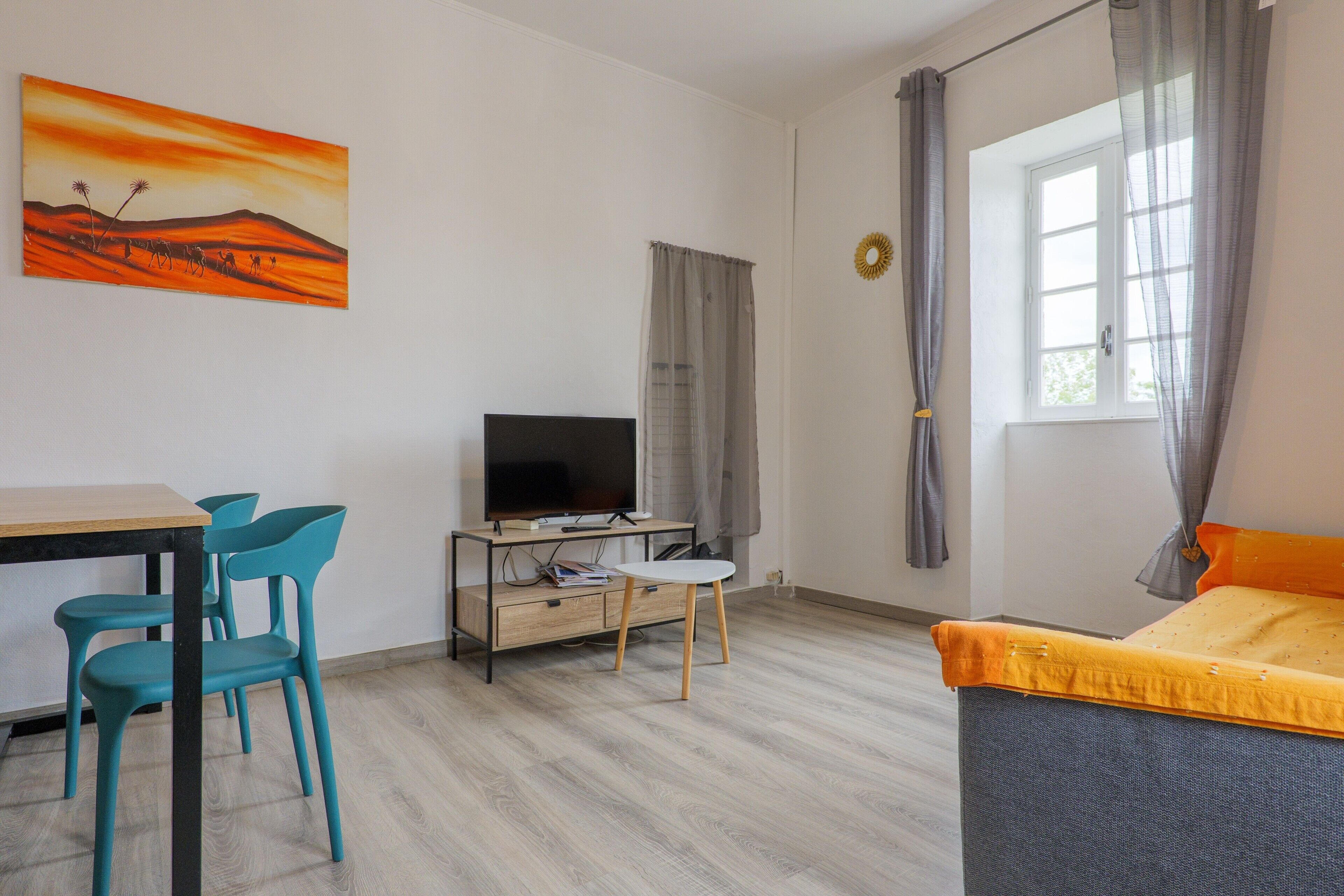 Fernseher