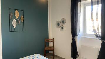 1 bedroom, iron/ironing board, WiFi