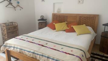 Fer et planche à repasser, Wi-Fi, draps fournis