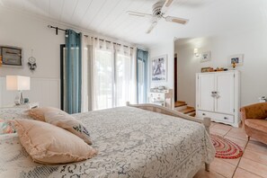 1 bedroom, iron/ironing board, WiFi, bed sheets - Apartment 'La Miougrano' with Shared Terrace, Shared Garden and Wi-Fi (Plan-dʼOrgon)