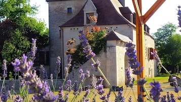 Enceinte de lâhĂ©bergement