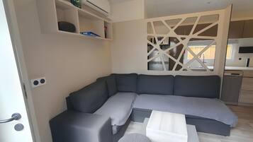 Televisie en een tafeltennistafel