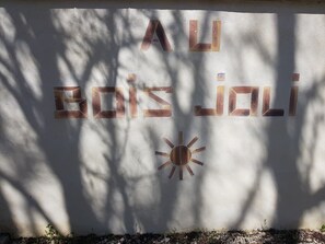 Property grounds - Gite Ti Libellule with Pool and Spa (Bussac-Forêt)