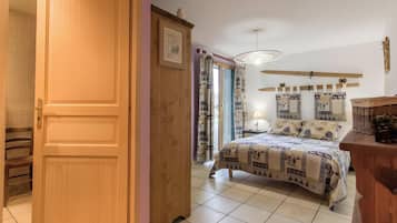 1 sovrum, strykjärn/strykbräda, wi-fi och sängkläder