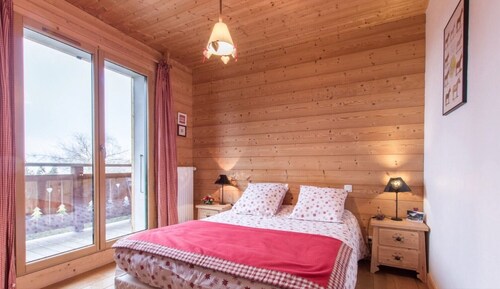 Bed & Breakfast 'Fauvette' mit Bergblick, Gemeinschaftsgarten und WLAN