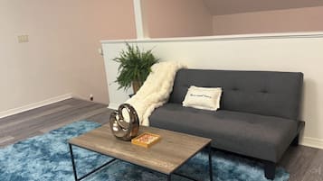 Fireplace, books, music library, stereo