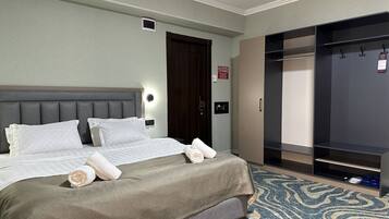 Standard Double Room, City View | In-room safe, free WiFi