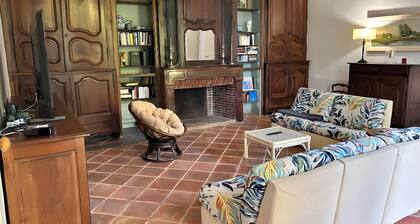 Room 9 with Shared Terrace, Communal Garden and Wi-Fi