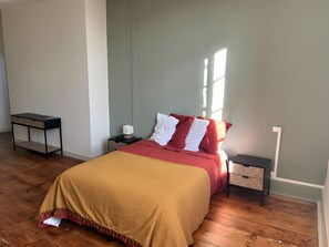 واي فاي وملاءات أسرّة