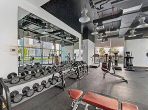 Gym - 2BR Duplex DIFC Museum of the Future (Dubai)
