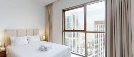 Fer et planche à repasser, Wi-Fi gratuit, draps fournis