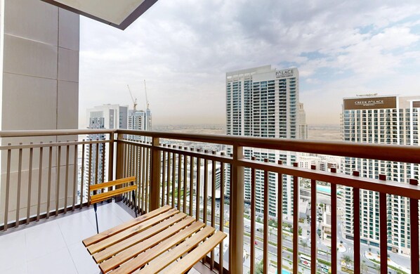 Property grounds - Stunning 1BR Apartment in Dubai Creek Harbour (Dubai)