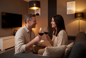 Televisor intel·ligent i estèreo 