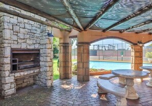 Apartment, 3 Bedrooms, Smoking, Balcony | Pool - Ground flr 3bed Apartment Private Garden (Johannesburg)