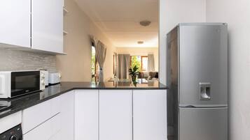 Apartamento, 2 habitaciones, fumadores, balcón | Interior