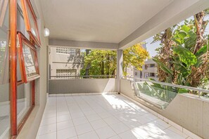 Apartment, 3 Bedrooms, Smoking, Balcony | Balcony - Sandton City 3 Bedroom Apartment With Balcony (Johannesburg)