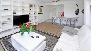 Ảnh chưa phân loại, 2 trong số 36 ảnh, nút