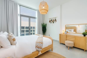 Apartment, Balcony, City View