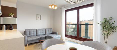 Apartment (84) | Wohnbereich