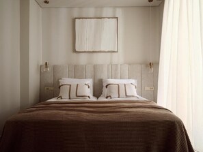 Luxury Villa, Balcony, Courtyard View | In-room safe, iron/ironing board, travel crib, free WiFi - Soleil Villas (Zakynthos)
